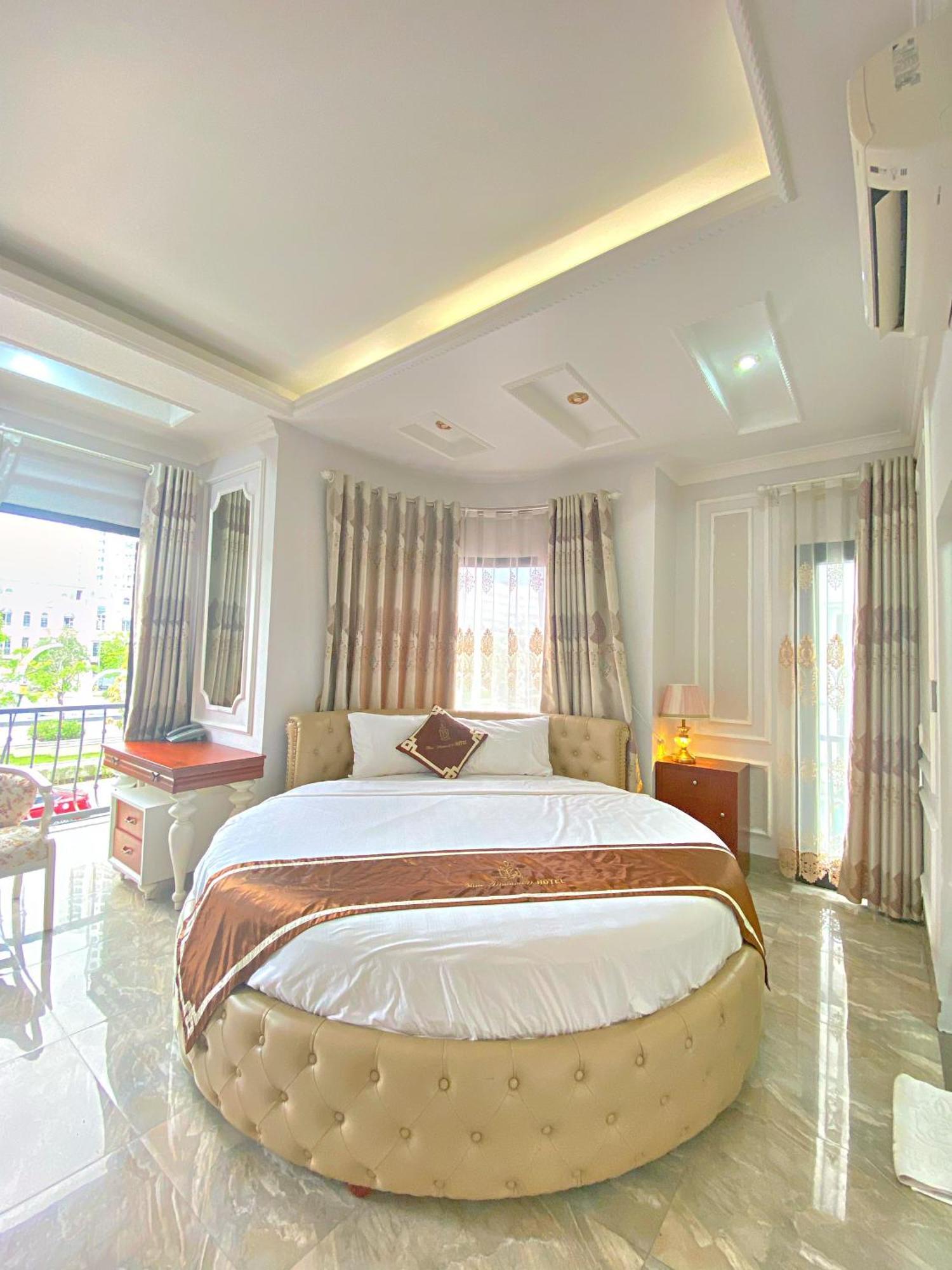 Blue Diamond Hotel Ha Long Dış mekan fotoğraf